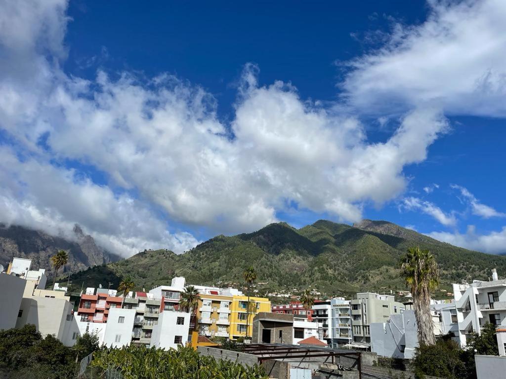 Vivienda Ubuntu Lägenhet Los Llanos De Aridane Exteriör bild
