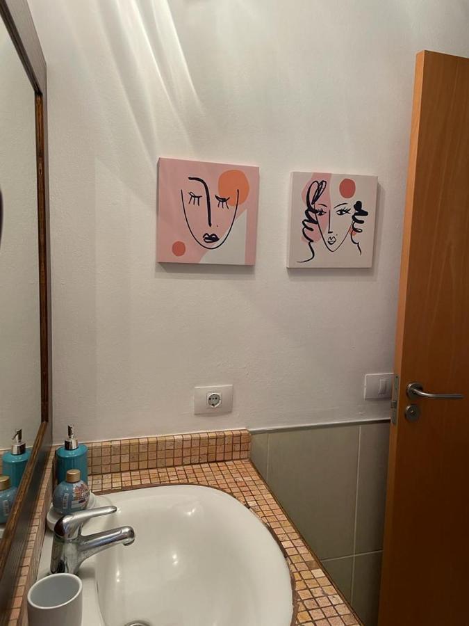 Vivienda Ubuntu Lägenhet Los Llanos De Aridane Exteriör bild